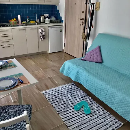 Apartment By The Sea